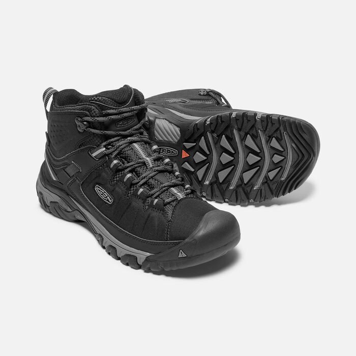 keen high top hiking boots